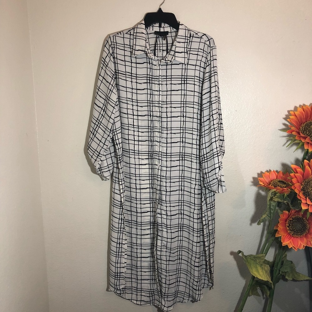 Black and white button up shirt dress